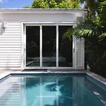 Rigby House - Brand New With Private Pool